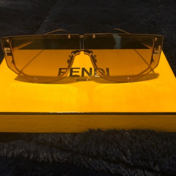 Luxury Fendi Brand Sunglasses Brand New/never worn main image 5
